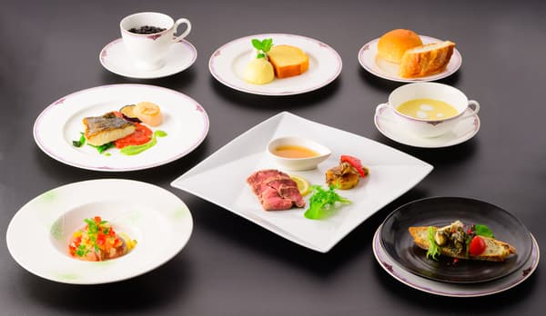 Clair de Soirée – Northbound Dinner