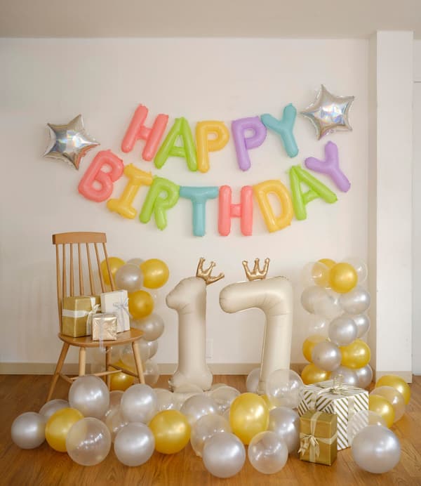 Birthday balloons