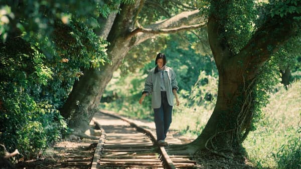 Walking the abandoned railway line to reclaim deep breathing