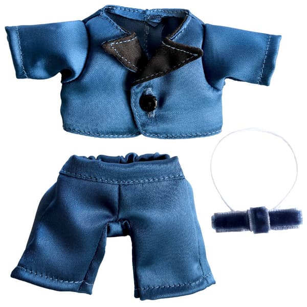 彩色礼服阵容