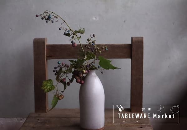 使用伊賀黏土和原創釉料傳達溫暖的作品 / 器 Kyono Katsura