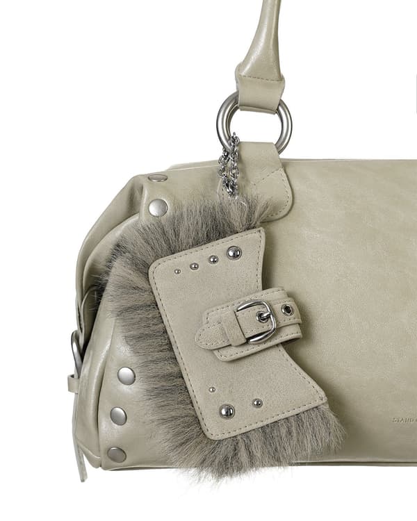 Stud Fur Key Ring in Beige