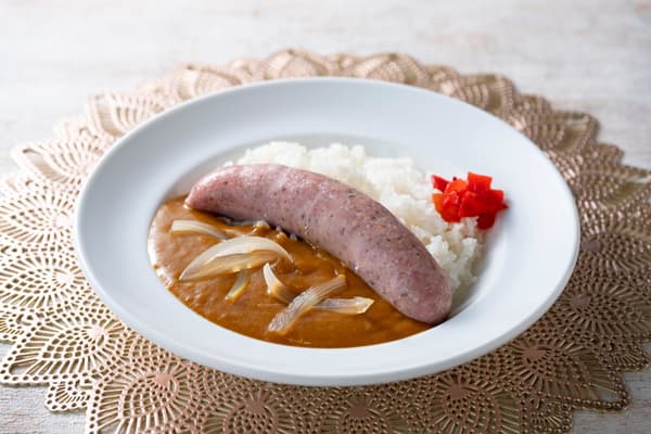 东方咖喱×小世界“德国香肠咖喱”