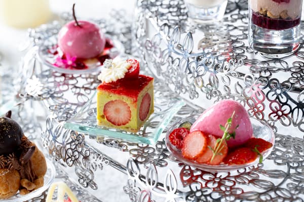 Fraisier pistache y mousse de fresa