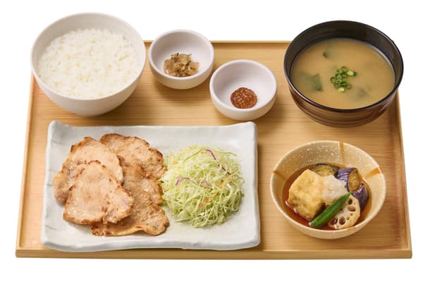 Menú de lomo de cerdo Sangenbutsu Saikyo-yaki y tofu agedashi — 1,120 yenes (impuestos incluidos)