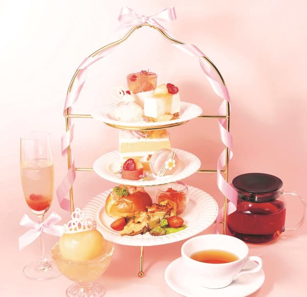 Peach Afternoon Tea Set at FruFleur Kintetsu Abeno Harukas