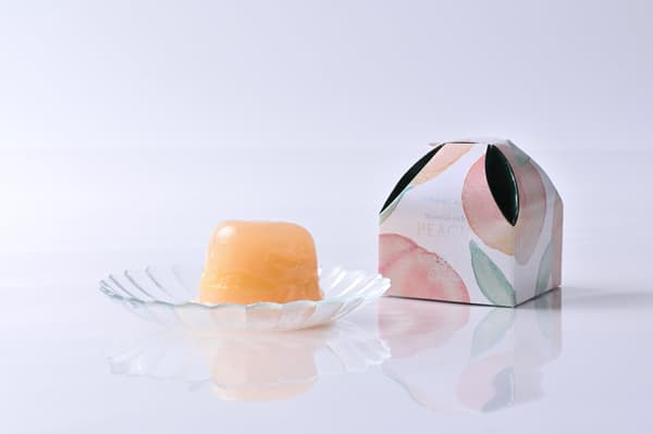 Natural-rich PEACH fully ripe fruit jelly