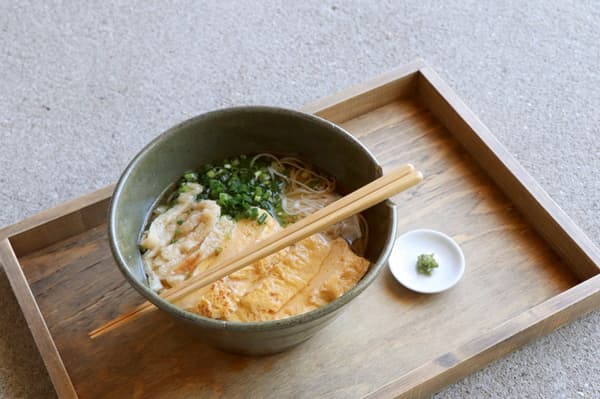 Cold noodle dish served in Shodai-yaki