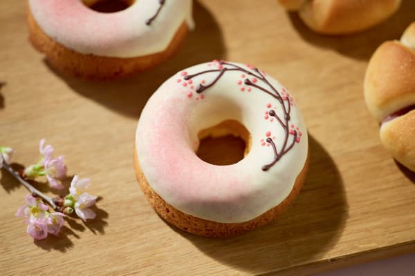 樱花甜甜圈