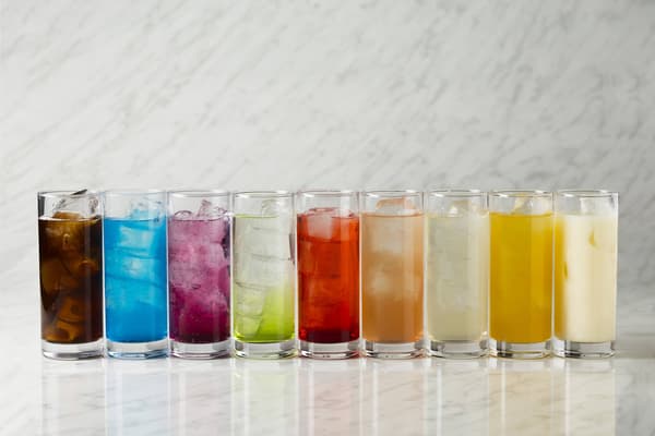 Oshikatsu计划 700日元 - 彩色饮品（9种）搭配留言饼干和巧克力笔