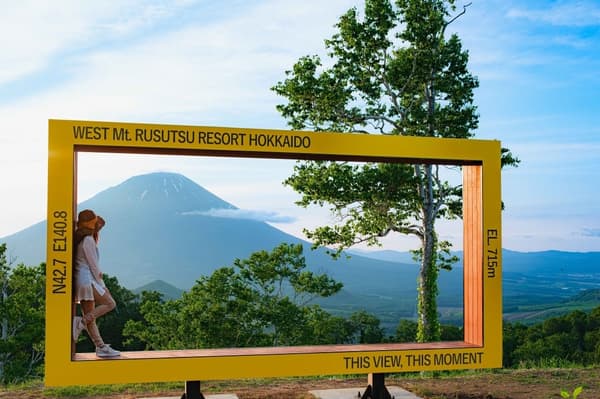 Large photo frame at Yotei Panorama Terrace, Rusutsu Resort