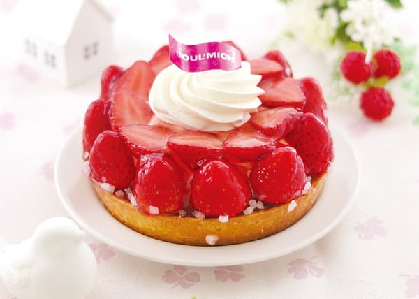 Ginza Boul Mich Strawberry Tart