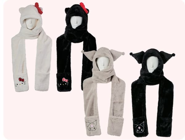 Syal Bertudung Boa Fleece Sanrio Characters dengan desain Hello Kitty dan Kuromi