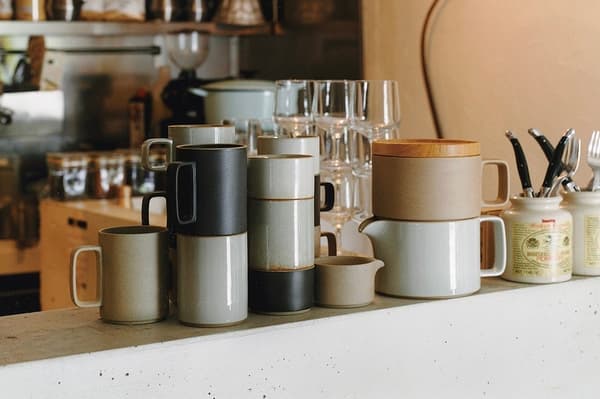 HASAMI PORCELAIN tableware