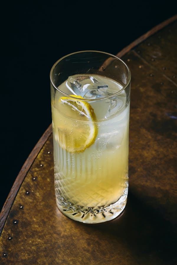 플로리다 레몬 토닉 사워