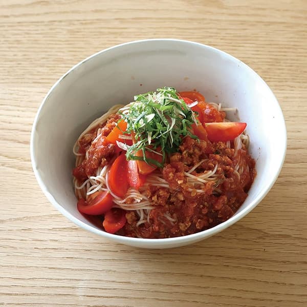 Saus somen tuang — kanzuri tomat