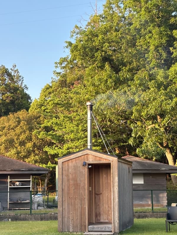 Sauna luar ruangan