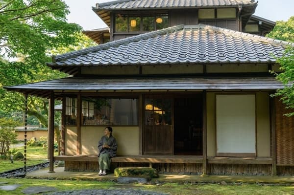 “枫叶”餐厅的阳台