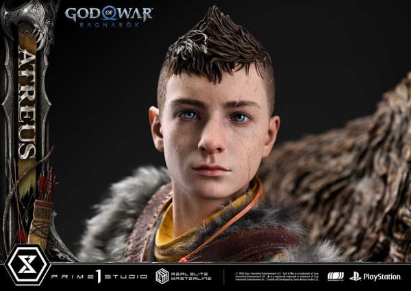 Atreus statue face detail