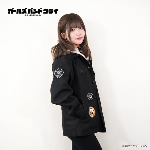 Momoka's Jacket Detail