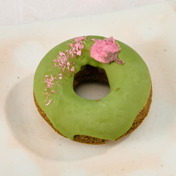 春之樱花牛奶饮品