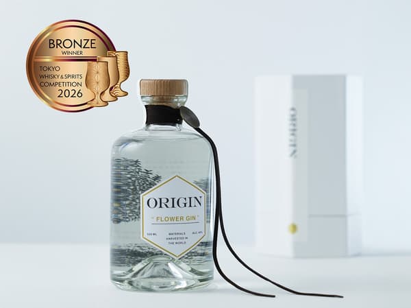 Flower Gin from Kurachoku CLUB