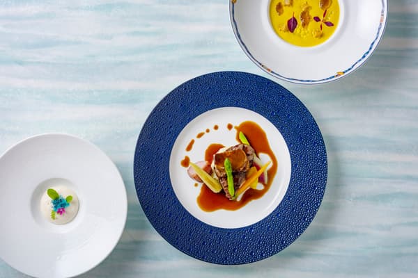 Hortensia French Lunch Course