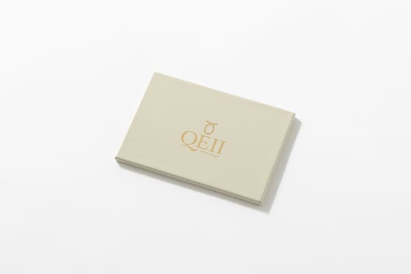 รายละเอียดโลโก้ QE II 1926-2026