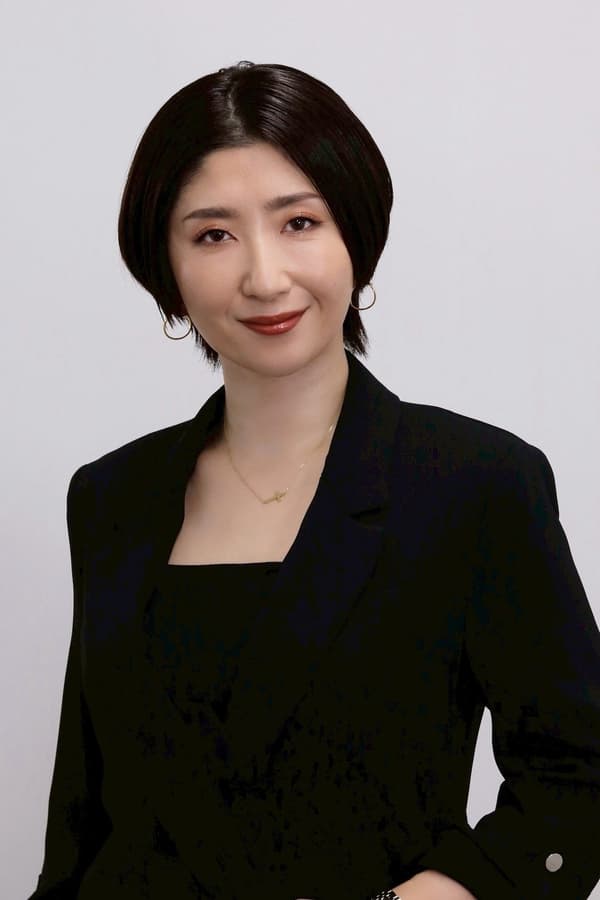 Bobbi Brown Lead Pro Artist Miki Fujima