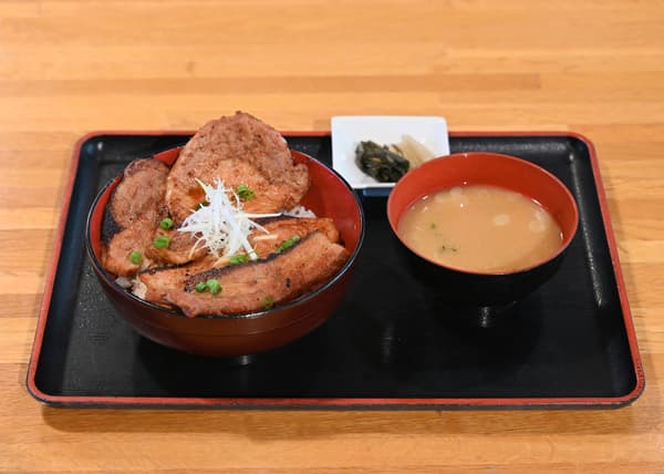 Pork Miso Bowl, supervised by Chichibu's renowned restaurant Chinbata