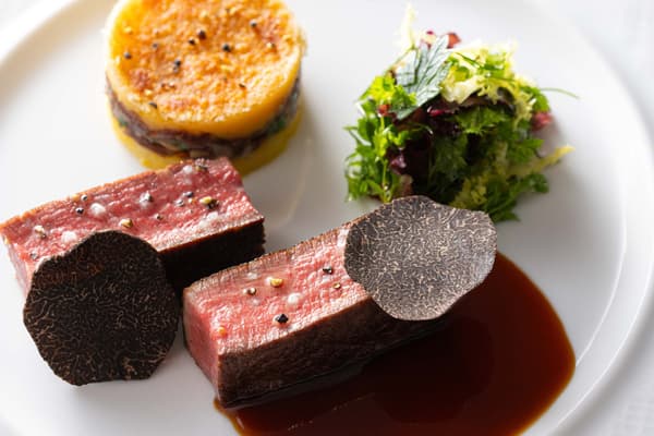 Pan-fried Wagyu fillet with a gâteau of mushrooms and Inca no Mezame, served with Madeira sauce