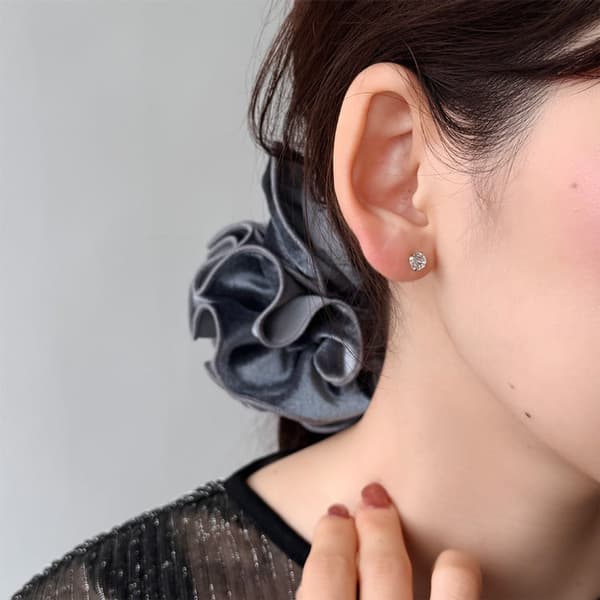Single-Stone Bijou Earrings / Nickel-Free / Cubic Zirconia (1粒ビジューピアス / ニッケルフリー / キュービックジルコニア)