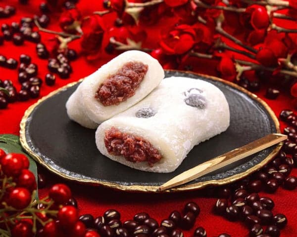 Salted azuki bean daifuku from 巣鴨 とげぬき福寿庵