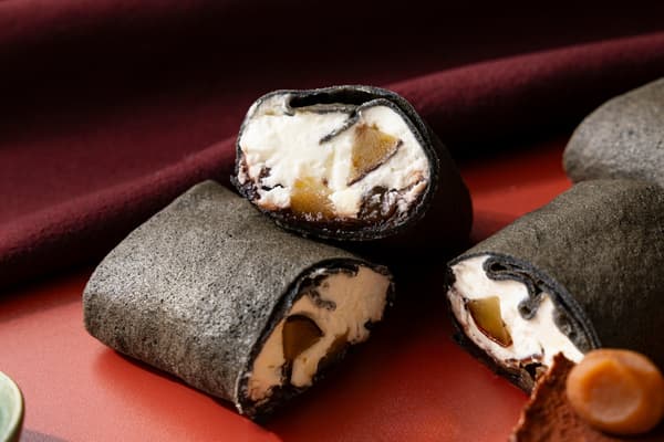 KURI - Fig Crepe