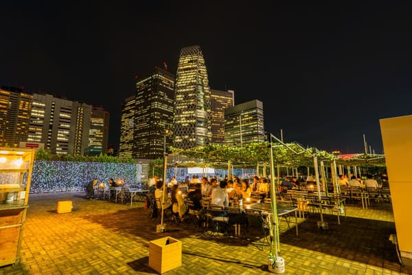 Fasilitas Keio Sky Beer Garden