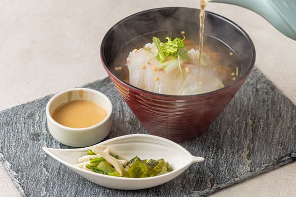 早餐：特製高湯鯛魚茶泡飯