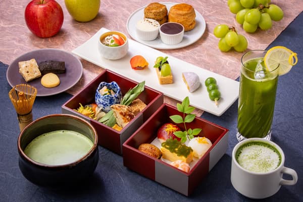 Caja japonesa de tres niveles del té de la tarde Ichome-Ichibanchi