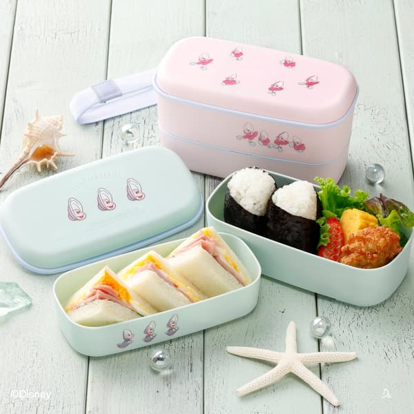 Two-tier lunch box featuring Young Oyster designs