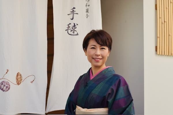 Female wagashi artisan Yuko Misonoi
