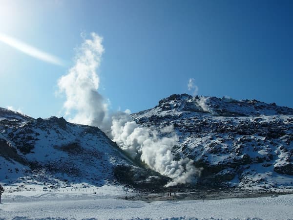 川湯温泉の源泉、硫黄山