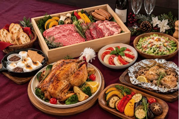 통닭 구이와 야마나시 브랜드 육류가 포함된 크리스마스 전용 바비큐
