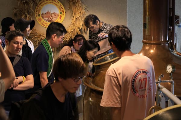 由釀酒師帶領的工廠導覽