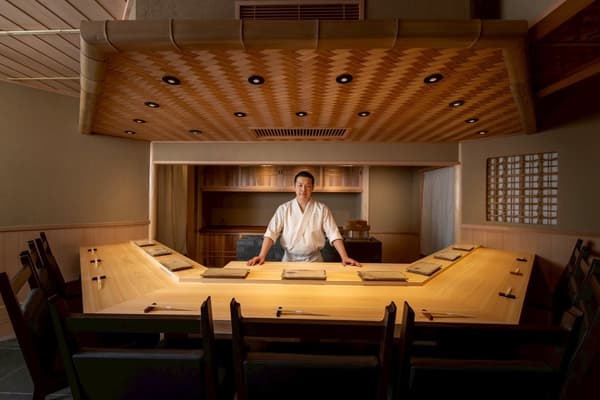 みつい sushi counter