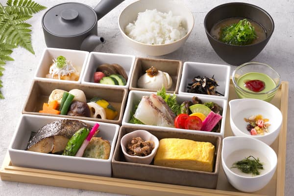 Nuevo desayuno (estilo japonés)
