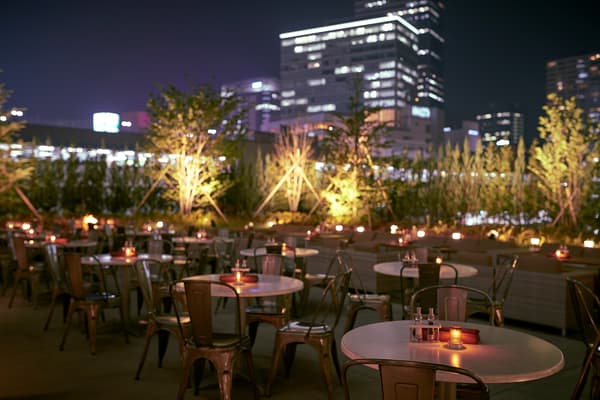 FOREST KITCHEN with Outdoor Living