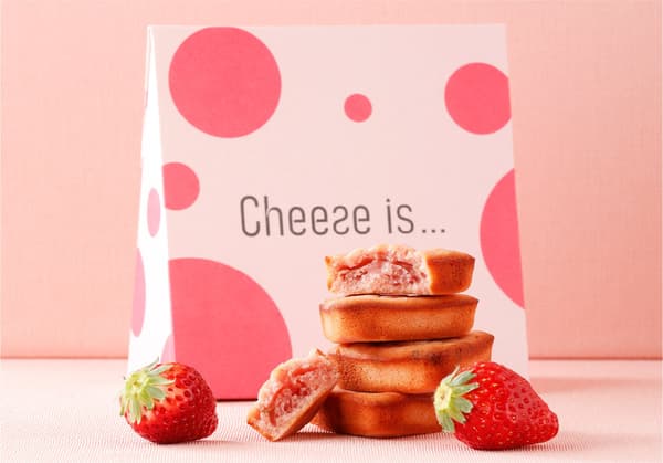 Cheese Financier Strawberry