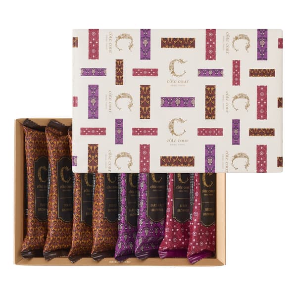 浆果布朗尼特写