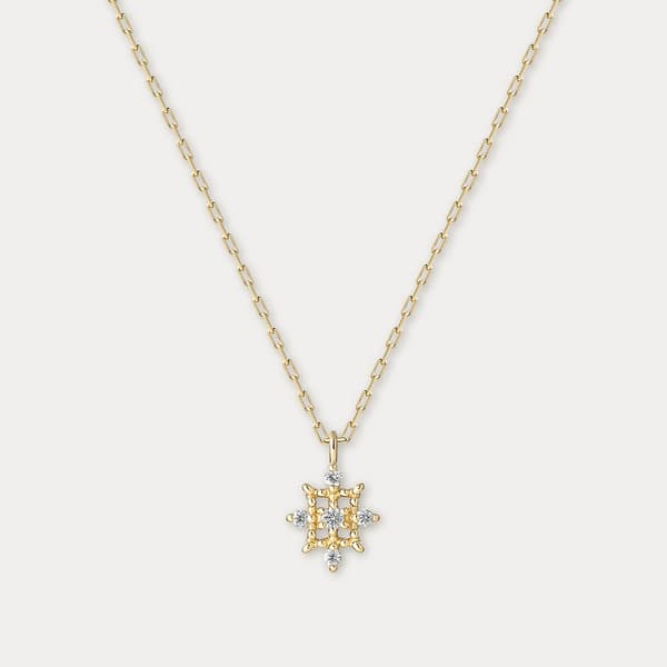 Openwork design jewelry from the 2026 Holiday Collection 1