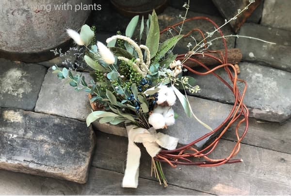 Materials for the Christmas wreath workshop