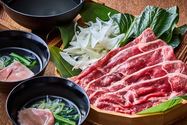 Shabu-shabu sayuran Tokyo dan domba
